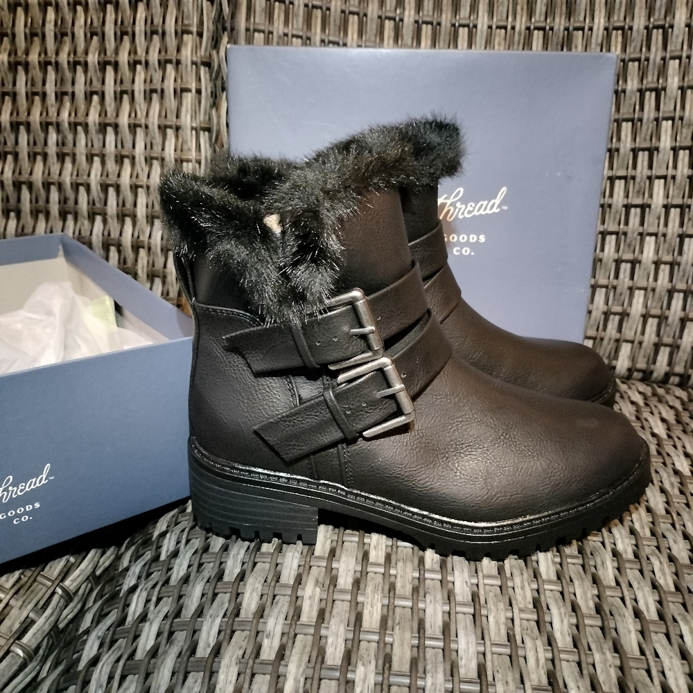 Universal Thread Janet Faux Fur Lined Moto Boots Women's size 6.5